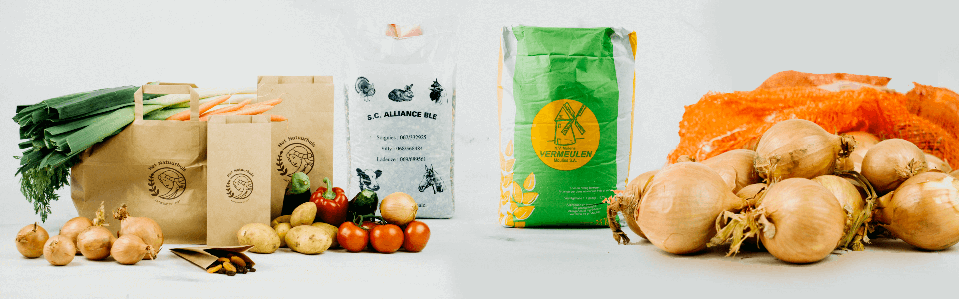 Rovasac Banner Banner met verpakkingen, groenten, graan,